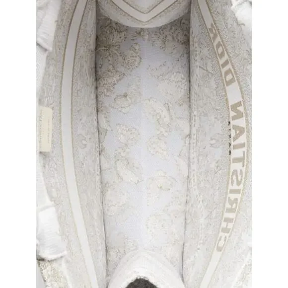 Christian Dior White/Gold Around the World Embroidered Canvas Medium Tote Bag - Picture 8 of 8